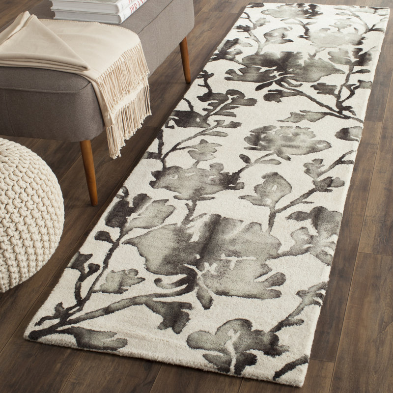 Harvester Hand Tufted Wool Floral Rug, Rectangle 5' x 8'