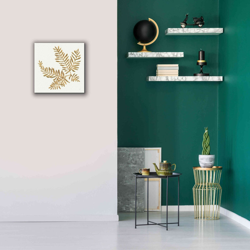«Gilded Fern II» par Chris Paschke, estampe numérique sur toile, H 18 po x l 18 po x P 0,75 po