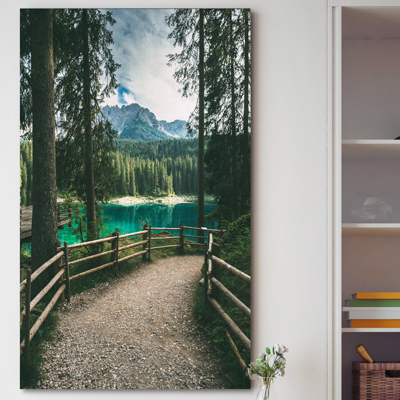 « carezza lake path », reproduction de photo sur toile tendue, H 40 po x l 24 po x P 1 po