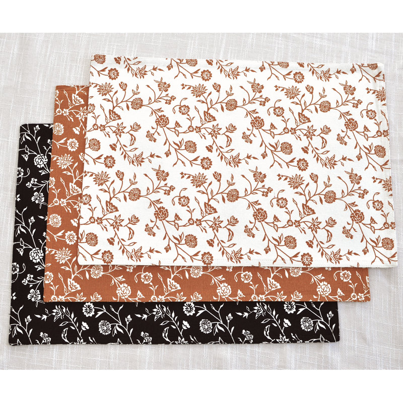 Napperons à motif floral, Brun cannelle