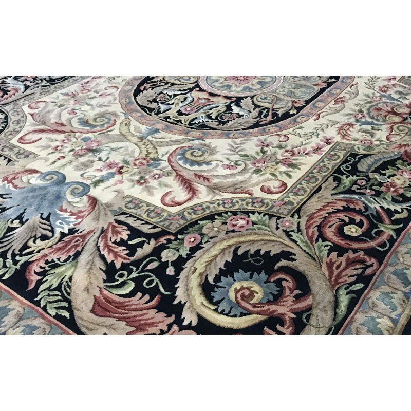 Tapis beige noué à la main de haute qualité