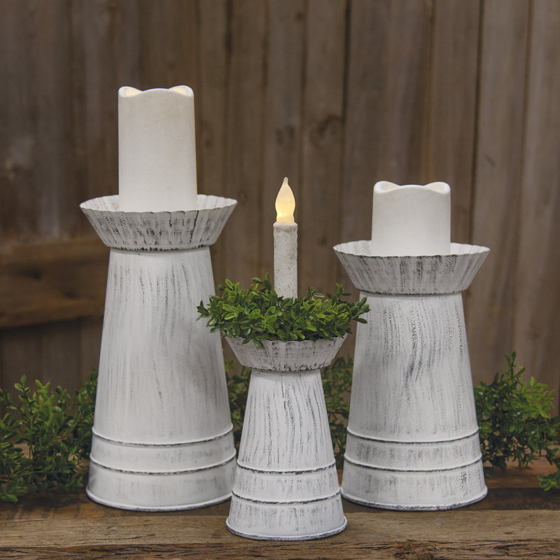3/Set Fluted Pillar Holders
