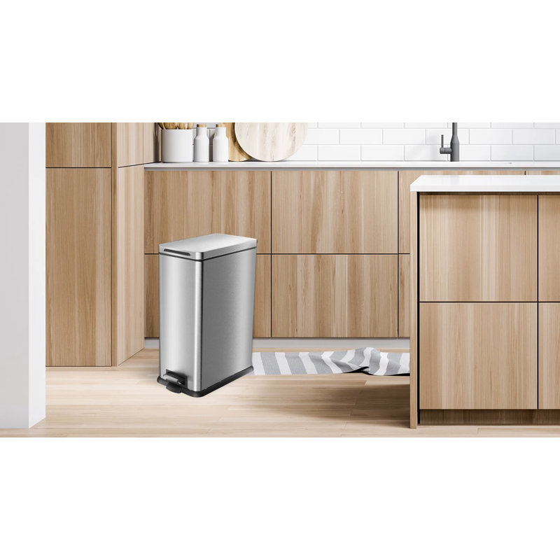 Matte Black Stainless Steel Slim Step Pedal Trash Can - 4.4 Gallon
