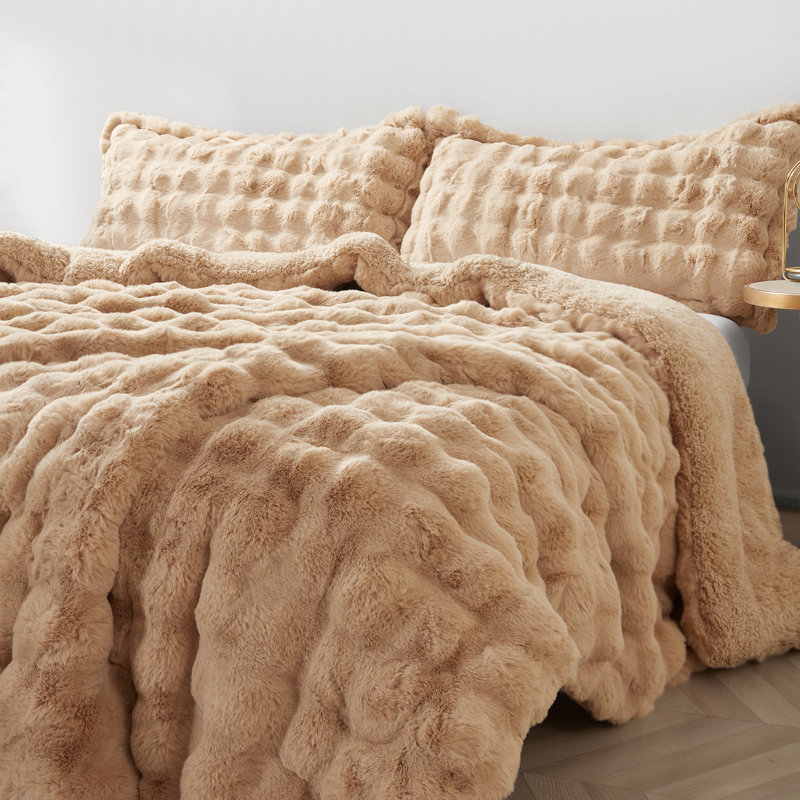 Coma Inducer Chunky Bunny Snowball Oversized Faux Fur Comforter Set, Queen Comforter + 2 Standard Shams, Brown