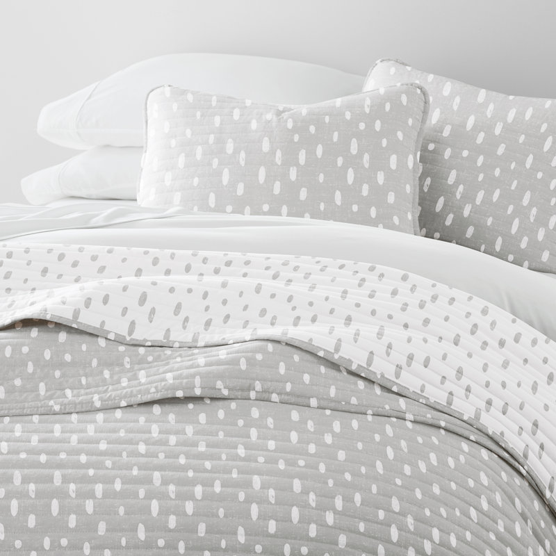 Light Gray Reversible Microfiber Full Quilt Set with Painted Dots