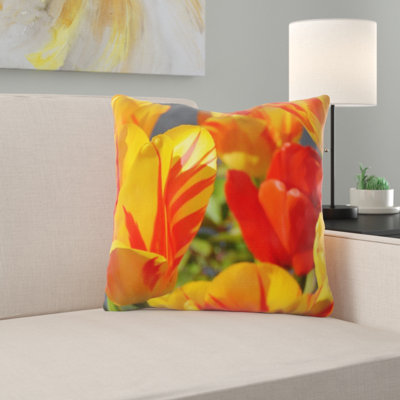 Coussin de tulipes
