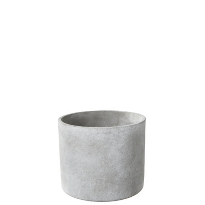 Pot à fleurs en ciment