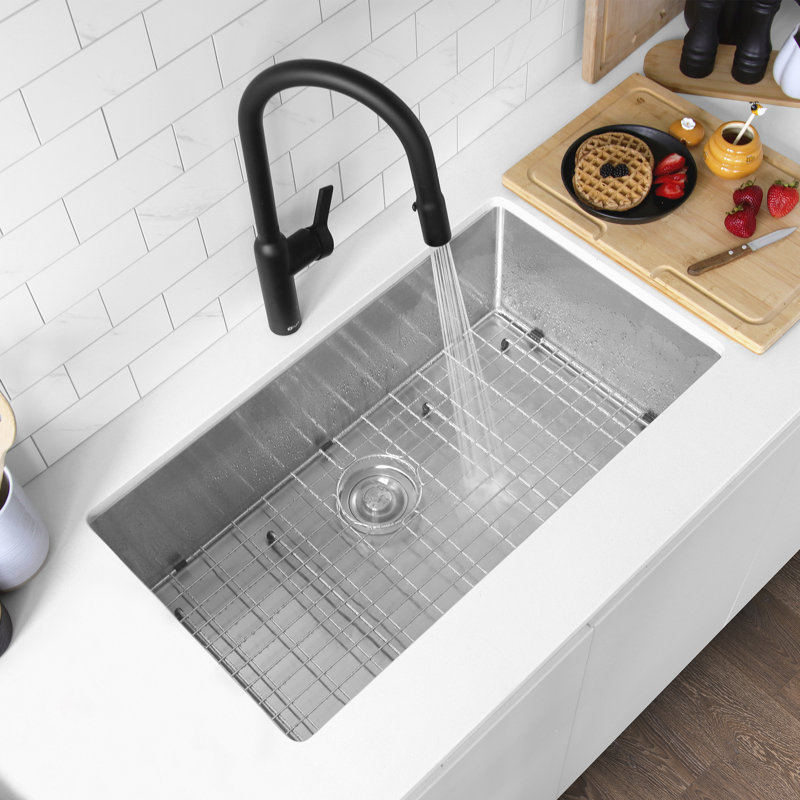 Stylish Undermount 30" Single Bowl Stainless Steel Kitchen Sink with Grid and Strainer, 16