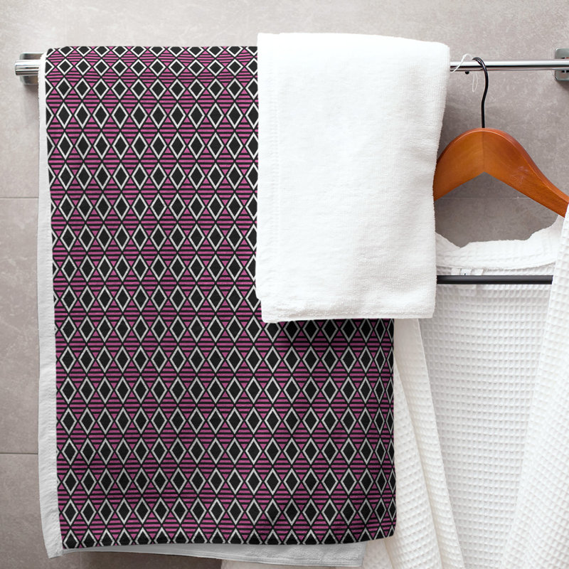Katelyn Elizabeth Cotton Blend Bath Towel, Pink
