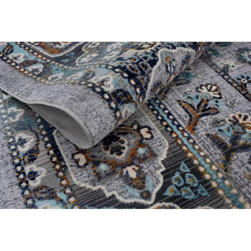 Mosely Oriental Indoor Rug, Rectangle 3'11" x 5'9"