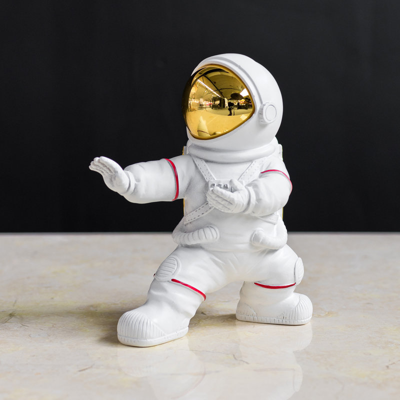 Ashburt Figurines & Sculptures