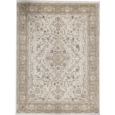 Hand-Knotted High-Quality Ivory Area Rug