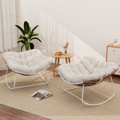Chaise berçante d'extérieur en osier surdimensionnée 2 pièces avec coussin