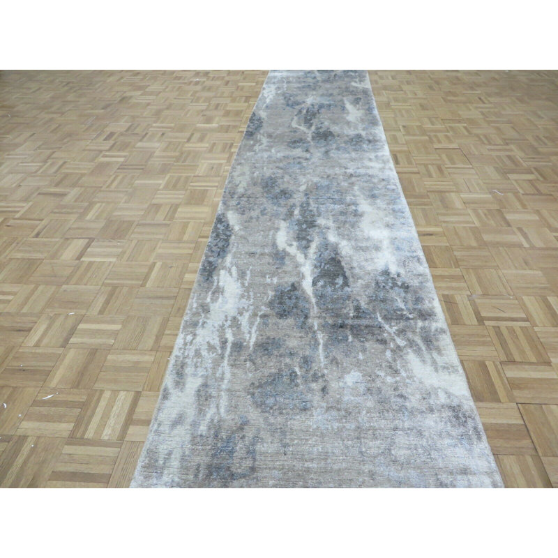 Tapis de couloir oriental gris moderne noué à la main 3 pi x 13 pi 7 po avec soie D74C43D700374 applicables8CB045975AC7AC97