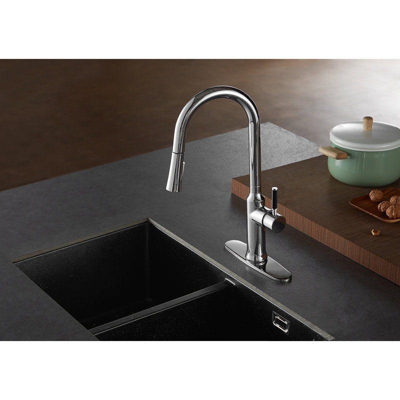Kingston Brass Kaiser Single-Handle Pull-Down Kitchen Faucet, Polished Chrome
