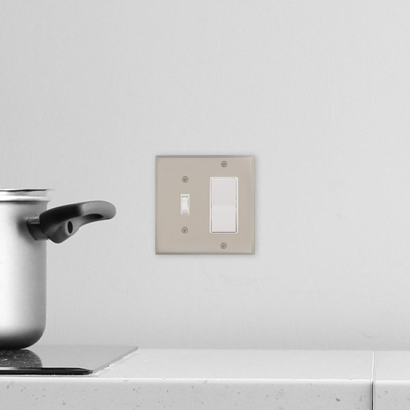 New York 2-Gang Toggle Light Switch / Rocker Combination Wall Plate, Satin Nickel