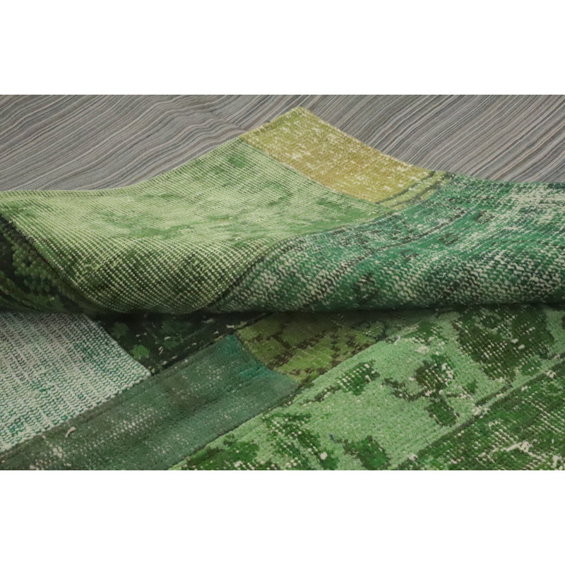 Tapis vert patiné 8 x 10