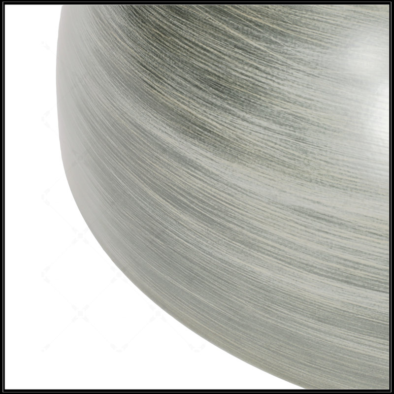 Table basse en métal martelé, Argent antique