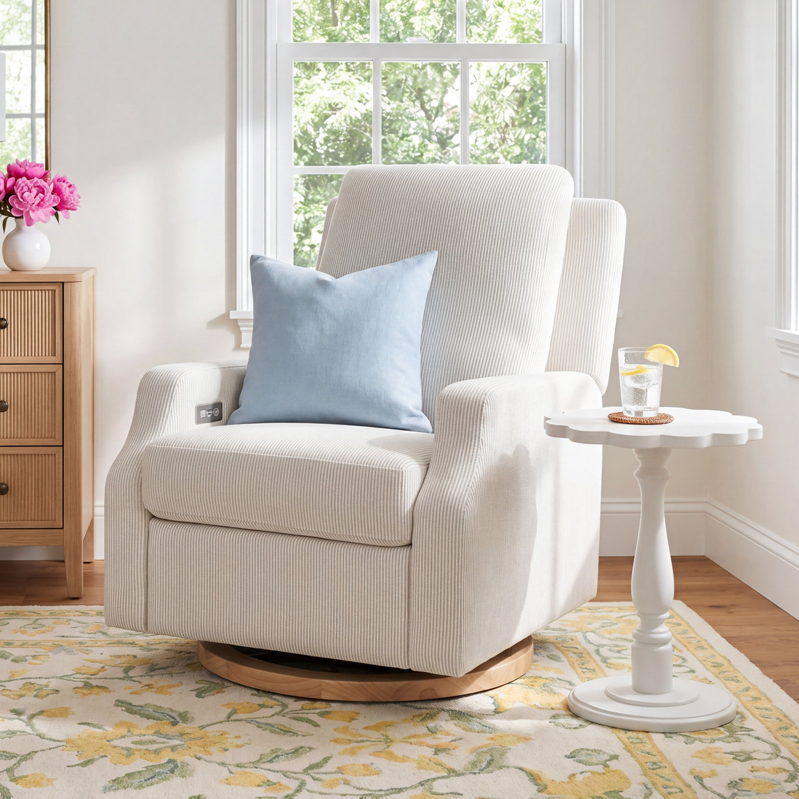Crewe Swivel Glider
