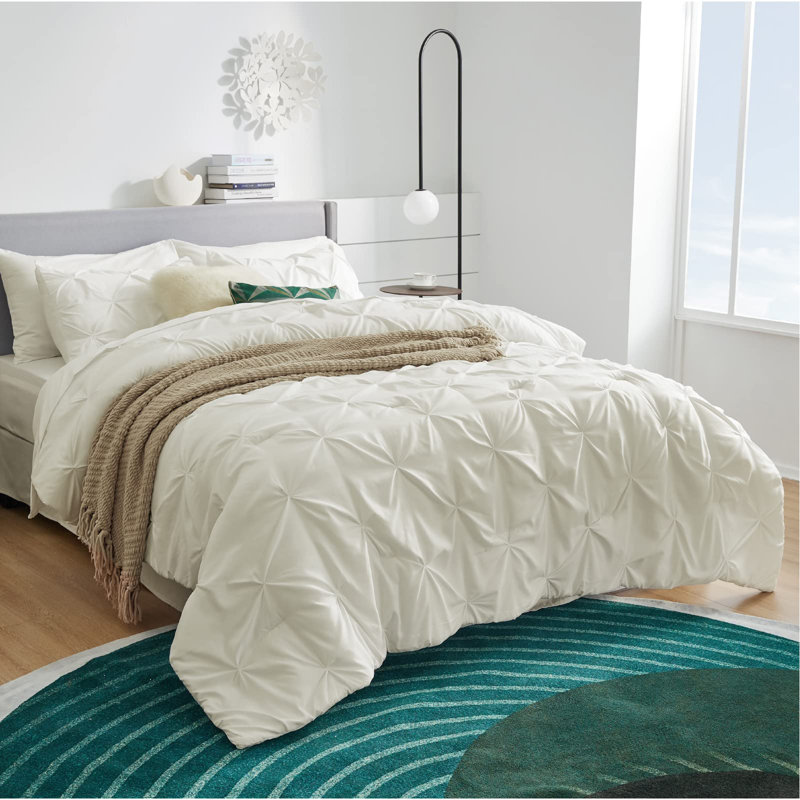 Bedsure Queen Pintuck Bed-in-a-Bag- Ivory Pinch Pleat Comforter with Sheets, Pillowcases & Shams, Ivory