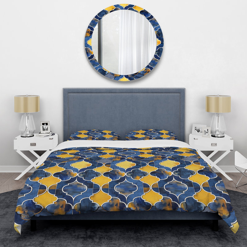 Blue Gold Modern Quatrefoil IV - Modern Duvet Cover Set, King Duvet Cover + 2 King Shams