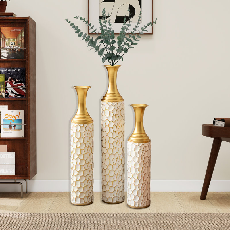 Ensemble de 3 vases de plancher en métal de style moderne 