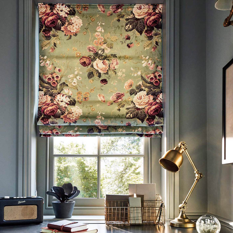 Stapleton Park Fabric, Squirrel/Olive