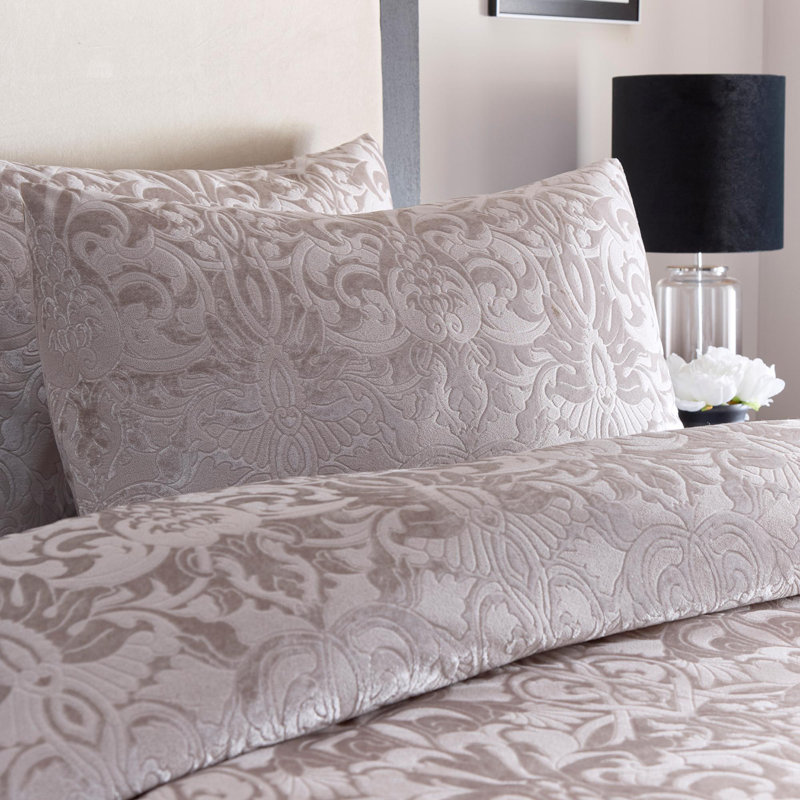 Laurence Llewelyn-Bowen Firenza Duvet Cover Set Linen, Double Duvet Cover Set + 2 Pillowcases