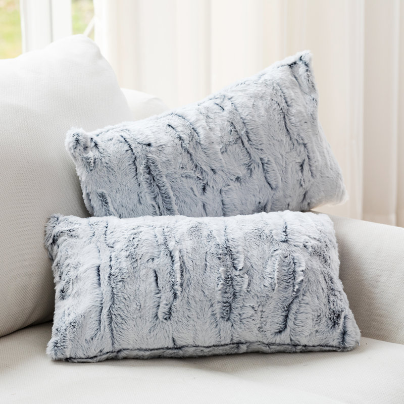 Housse et insert rectangulaires en fausse fourrure