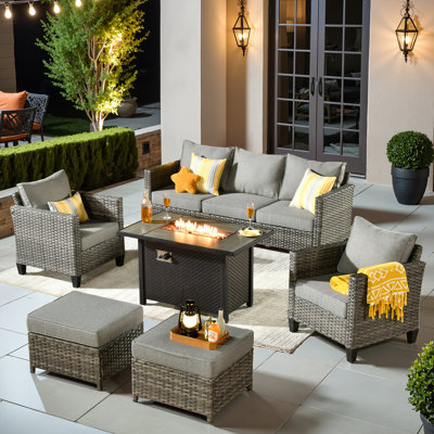Ensemble de meubles de patio en osier / rotin pour 5 personnes Allcot, ensemble de canapé d'extérieur avec canapé, chaises, repose-pieds, coussins décoratifs et coussins confortables