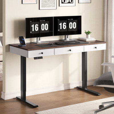 Bureau debout électrique avec 3 tiroirs et prises de courant Farmhouse, bureau de direction réglable en hauteur pour le bureau personnel