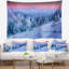 Tapisserie d'hiver au lever du soleil sur la montagne-281689374