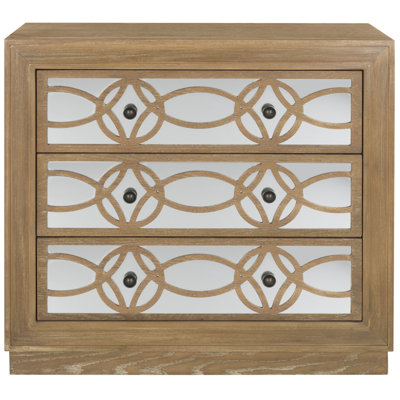 Glacaeu Accent Chest