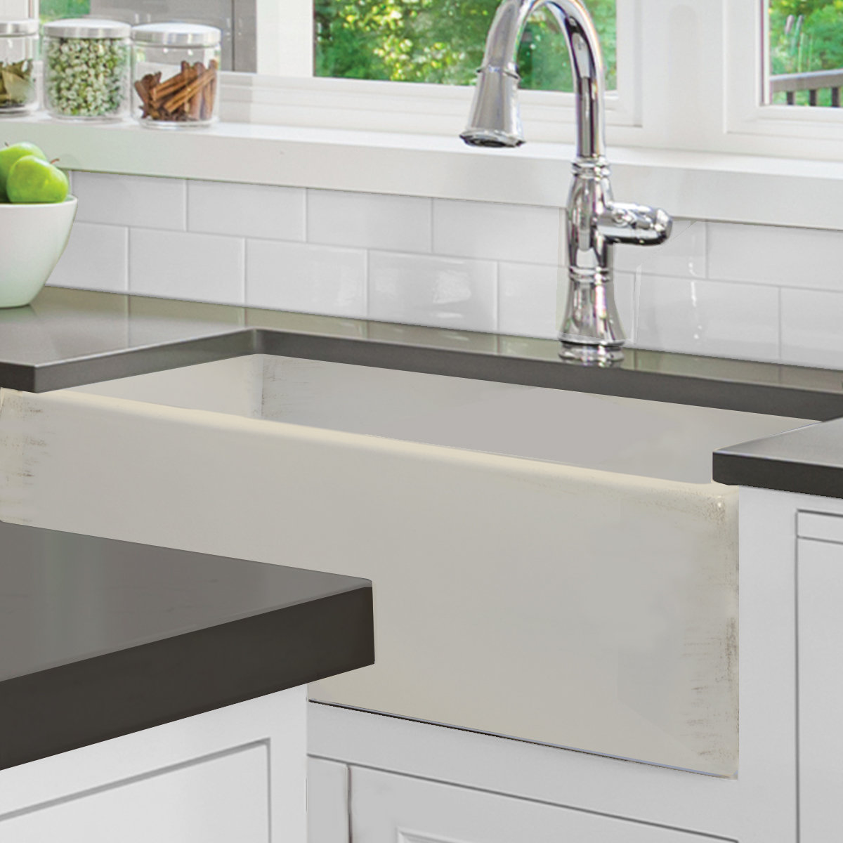 Vineyard 33" Apron Farmhouse Kitchen Sink, Shabby Straw