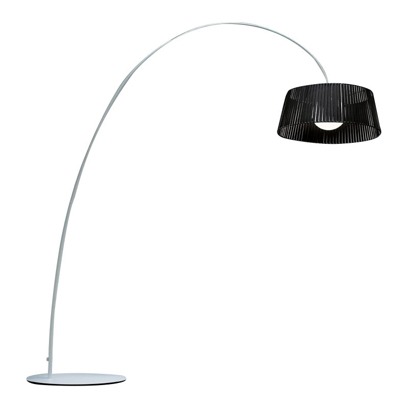 Lampe sur pied arquée 84 po Ribbon, Blanc mat, Noir