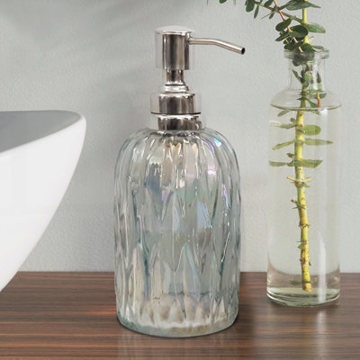 Distributeur de savon liquide en verre fumé pour salle de bain et cuisine, durable et élégant avec une utilisation polyvalente