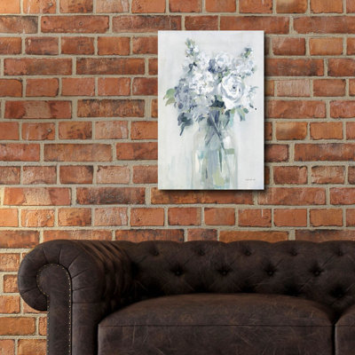 «Shades Of White Bouquet Neutral C» par Danhui Nai, art mural en verre acrylique