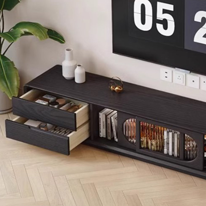Simple s design sense solid wood TV cabinet