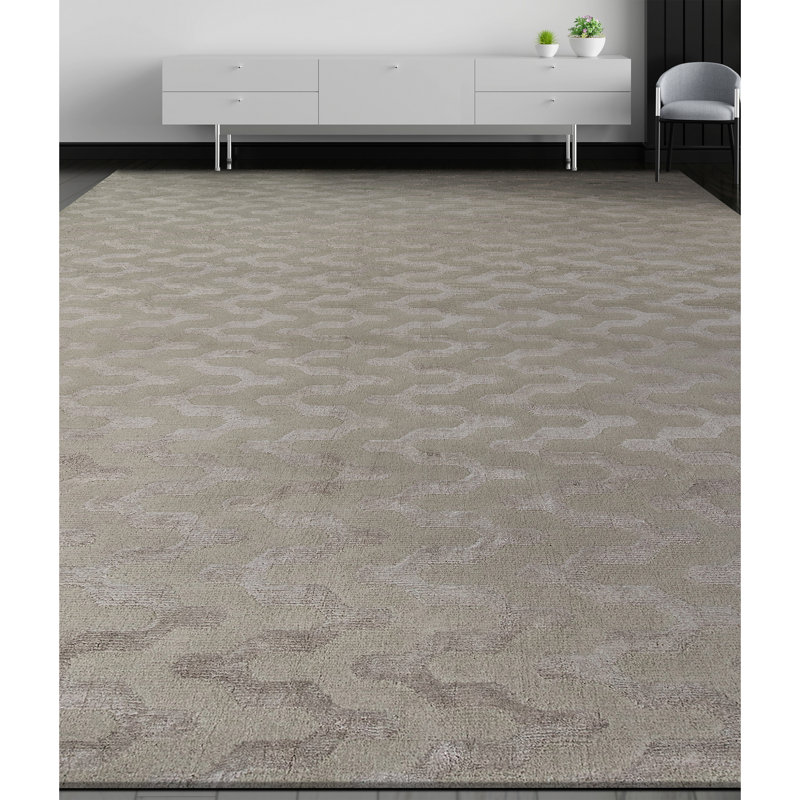 Hand Knotted Area Rug in Melon, Rectangle 6' x 9'