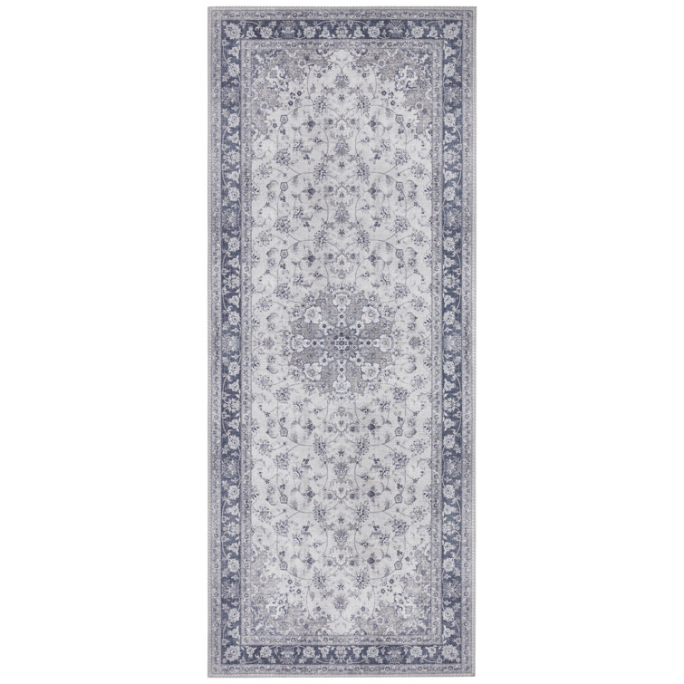 Nain Tufted Sapphire Rug
