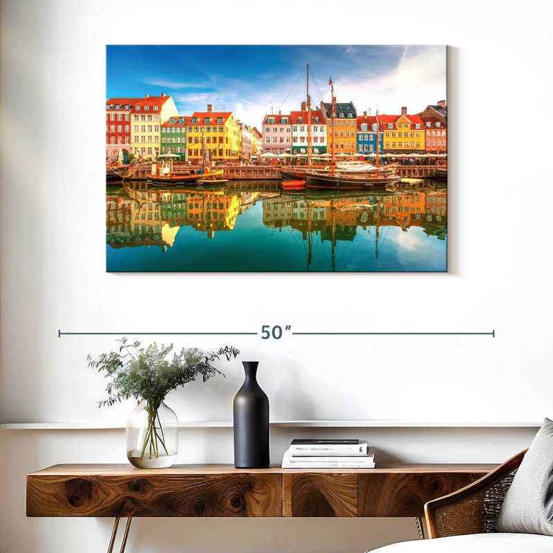 Nicci Nyhavn Copenhagen, H 26 po x l 39 po