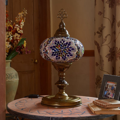 Karlie Metal Lighting Lamp