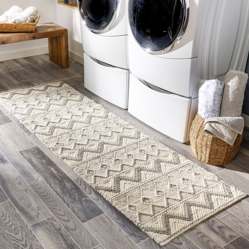 Wool Geometric Indoor Rug, Runner 2'6" x 8'