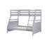 Lit superposé simple sur lit double avec garde-corps et échelle, structure en bois gris pour chambre d'enfant