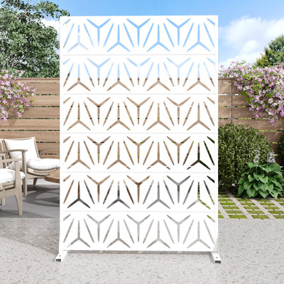 71"x47" Metal Outdoor Privacy Screen