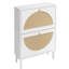 Étagère à chaussures double couche 2 portes en blanc, conçue pour la résistance, poignée dorée élégante, base en métal avec boucle de plaque arrière, équilibre visuel en demi-cercle, salon adapté et blanc