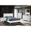 Table de chevet contemporaine blanche avec deux tiroirs spacieux et des ornements éblouissants pour un rangement luxueux de style chambre à coucher
