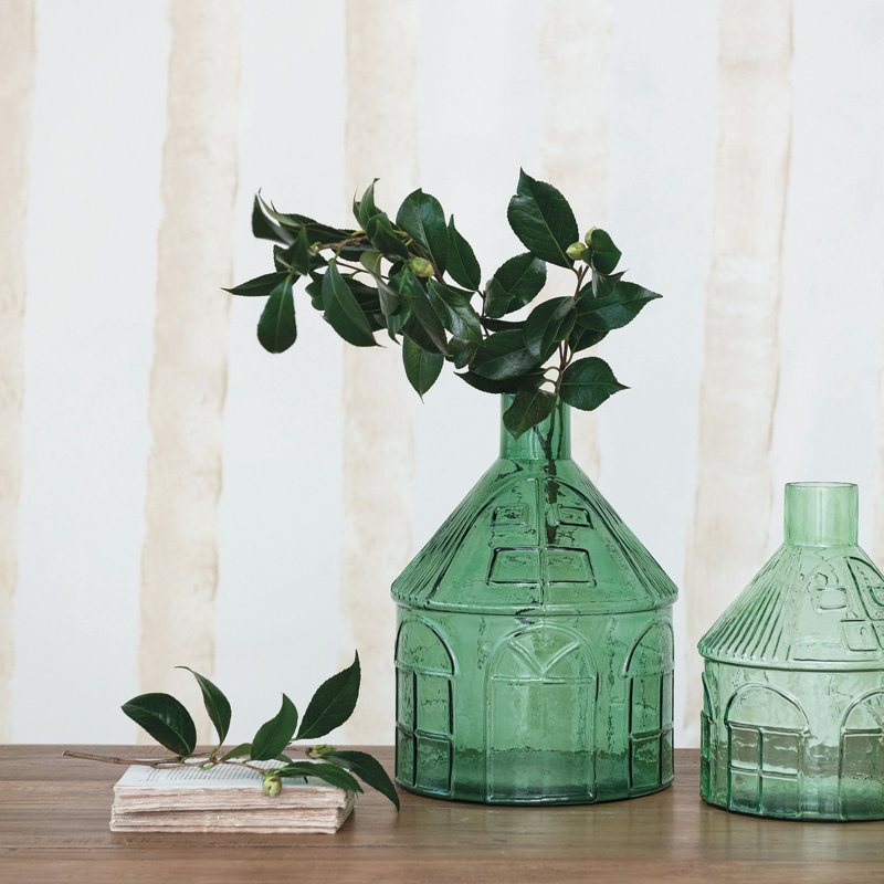 Vase en verre, Vert clair, H 11 po x l 8 po x P 8 po