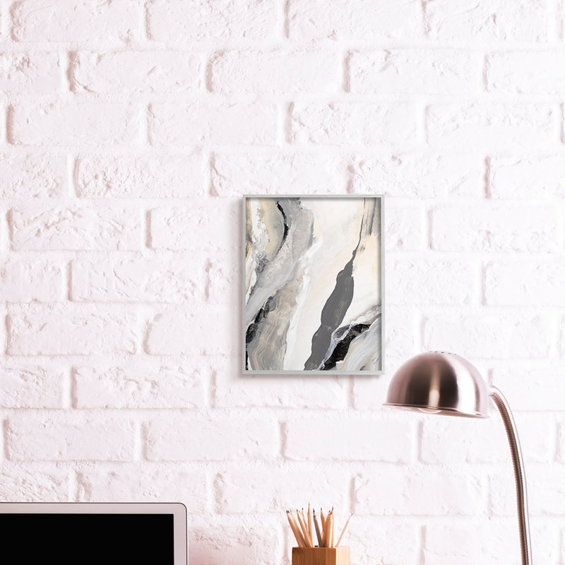 «Paint Stroke Mouvement Abstraction Grey Beige» par Lanie Loreth - Peinture, Estampe numérique Farmhouse, H 20 po x l 16 po