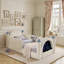 Lit simple simple avec garde-corps et rideau, structure de lit en bois massif, tissu Boucle, chambre à coucher-916588470